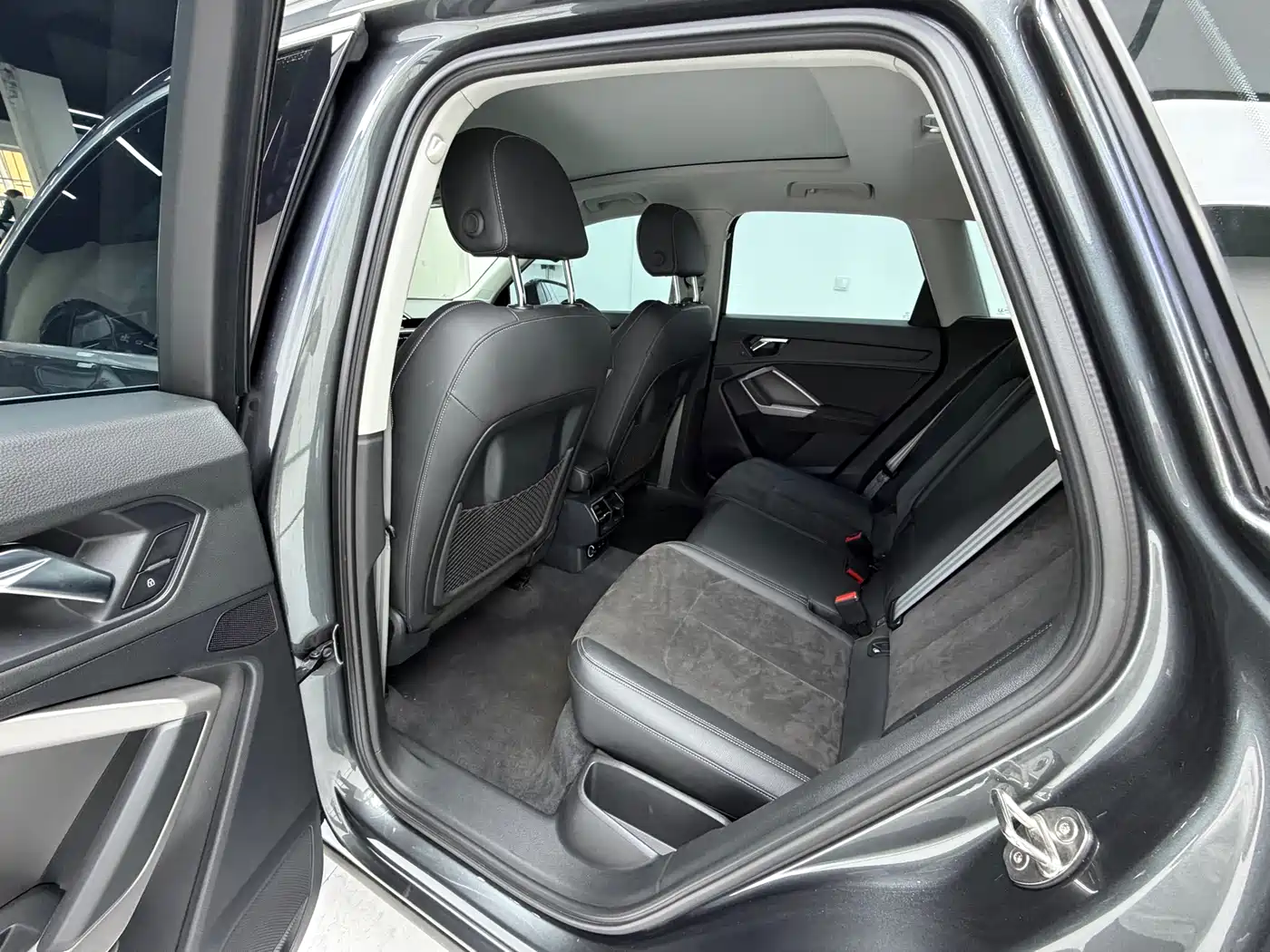 Audi Q3 2022 35 TFSI Fashion Dynamic фото 16