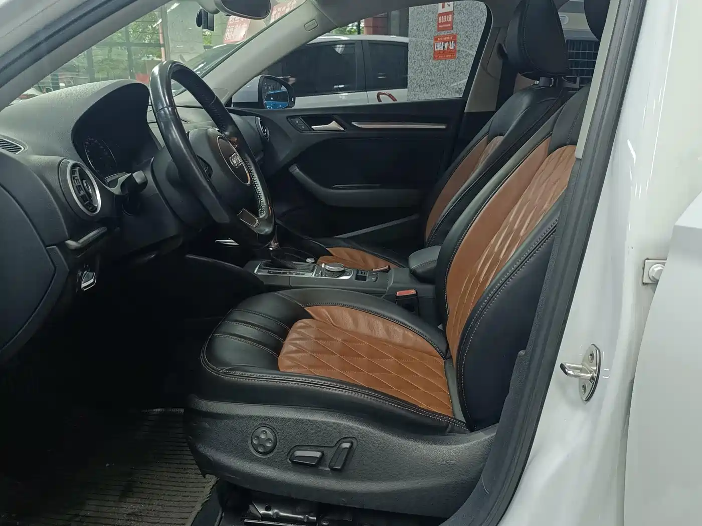 Audi A3 2015 2014 Limousine 35 TFSI Auto Trend
