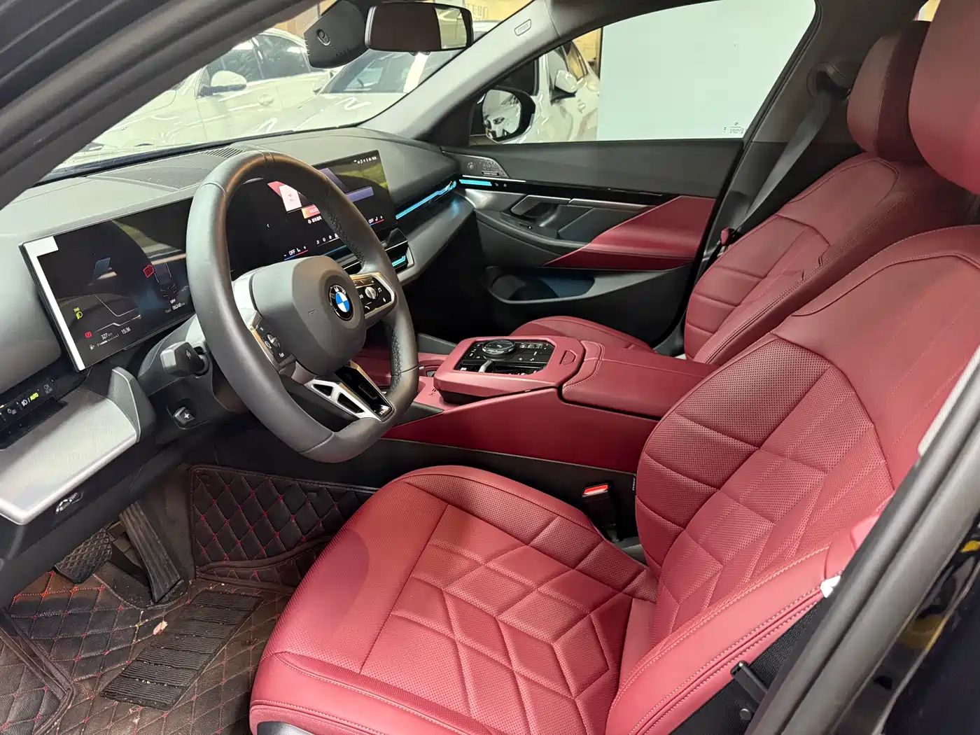 BMW 5 Series 2025 525Li M Sport Package фото 4