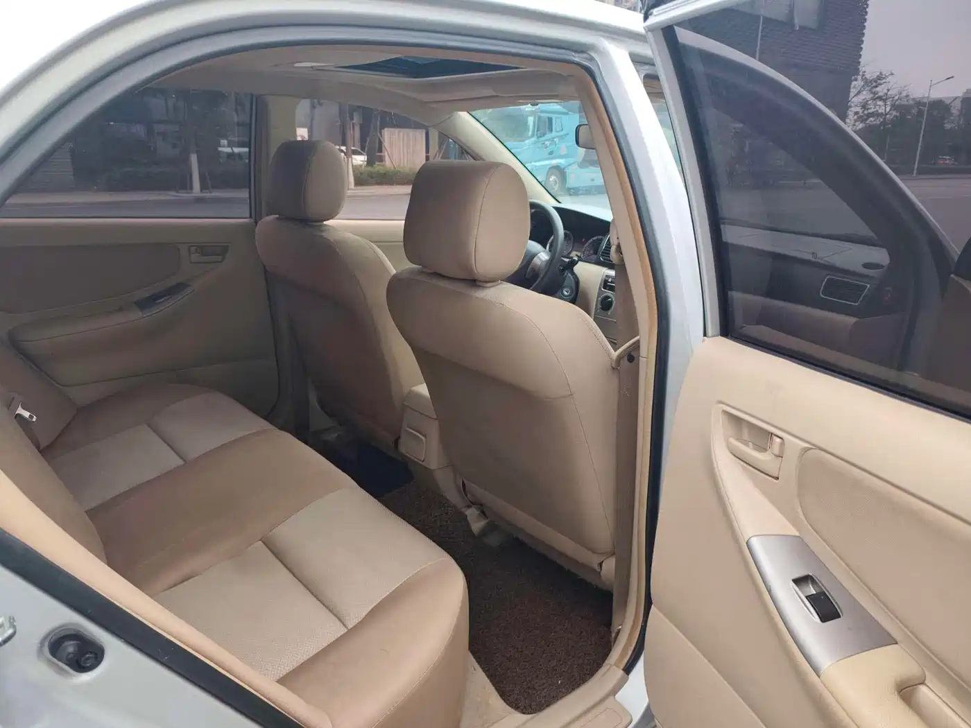 Toyota Corolla 2013 1.6L Automatic Excellence Edition фото 14