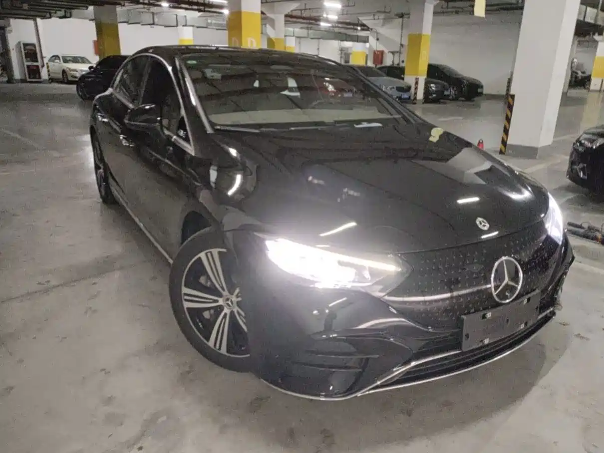 Фото 2 - Mercedes-Benz EQE
