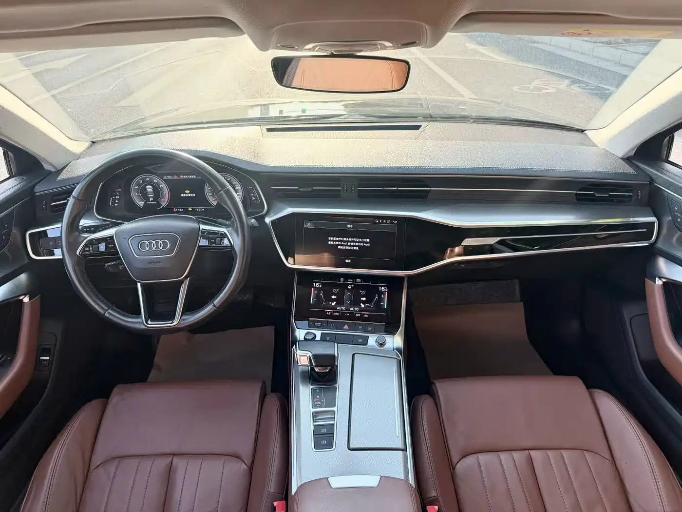 Фото 5 - Audi A6L