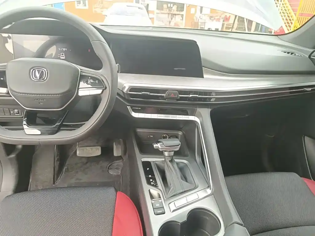 Changan CS35 PLUS 2023 2023 Enjoyment Edition 1.4T DCT Luxury