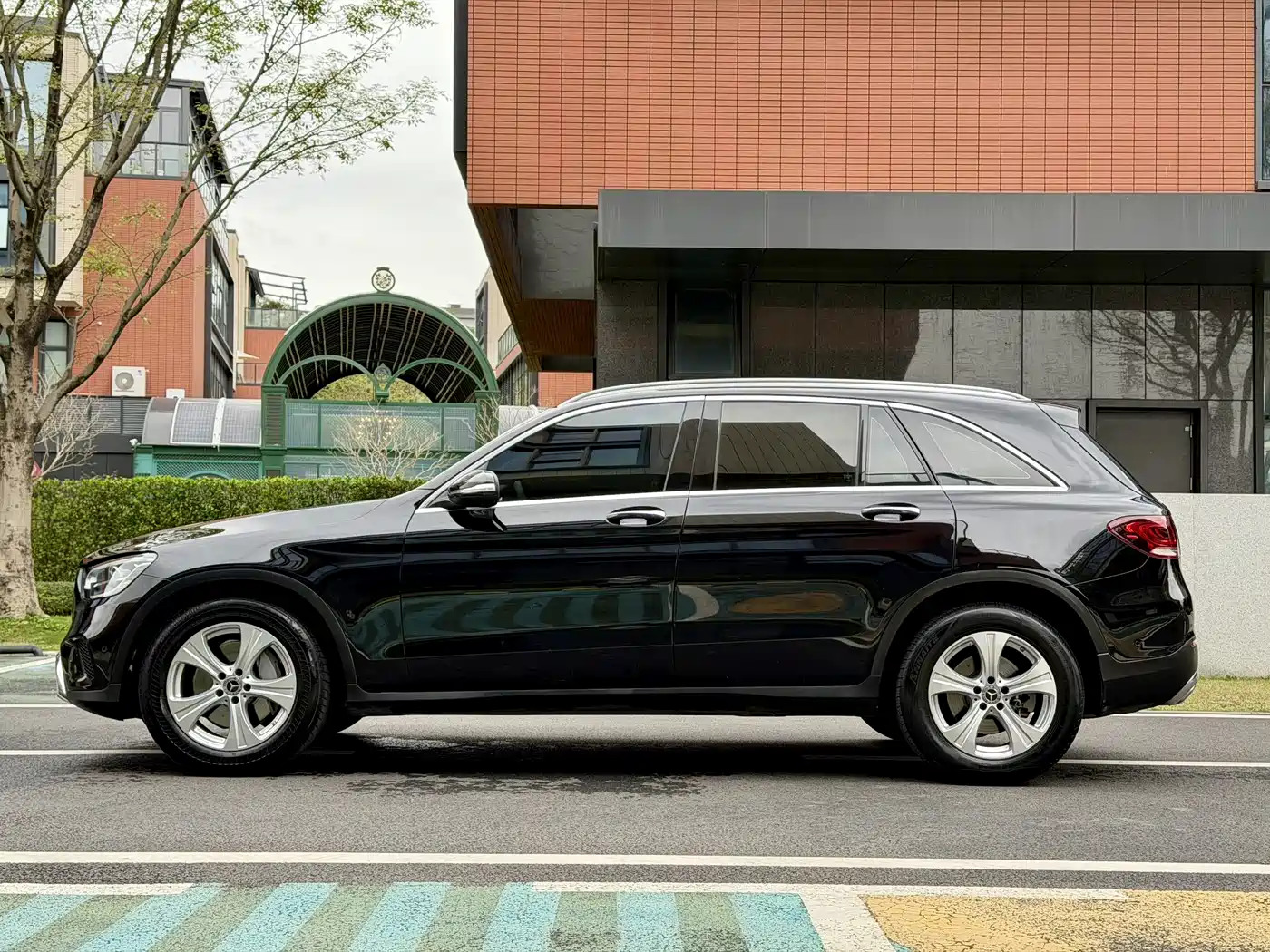 Mercedes-Benz GLC 2020 GLC 260 L 4MATIC Dynamic фото 7
