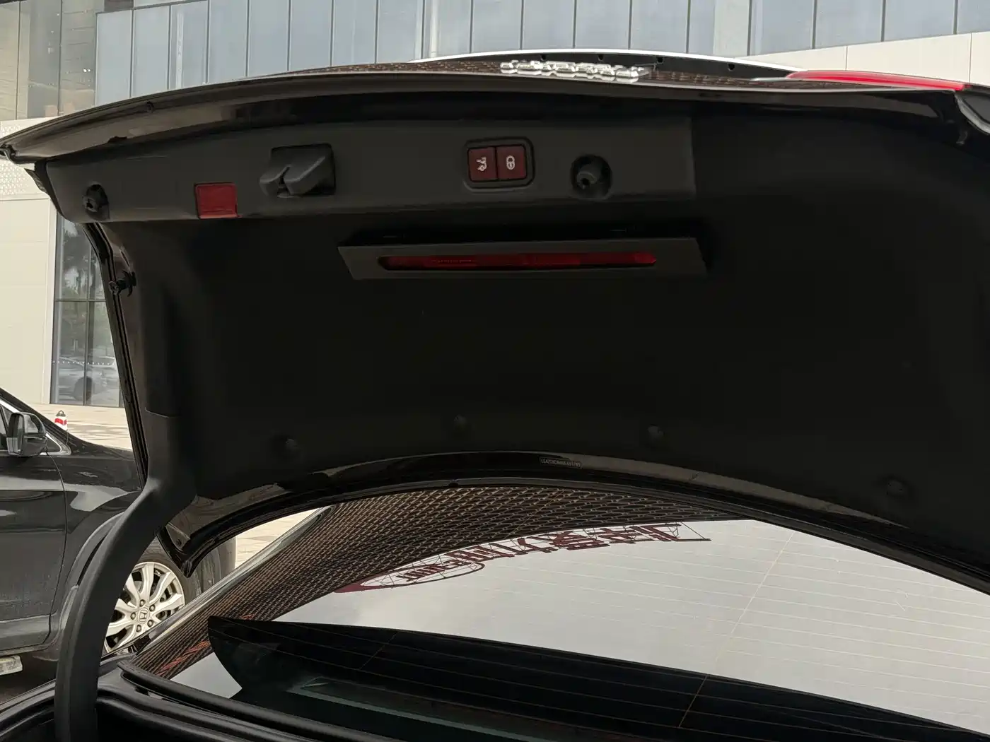Mercedes-Benz E-Class 2021 Facelift E 300 L Sport Luxury фото 22