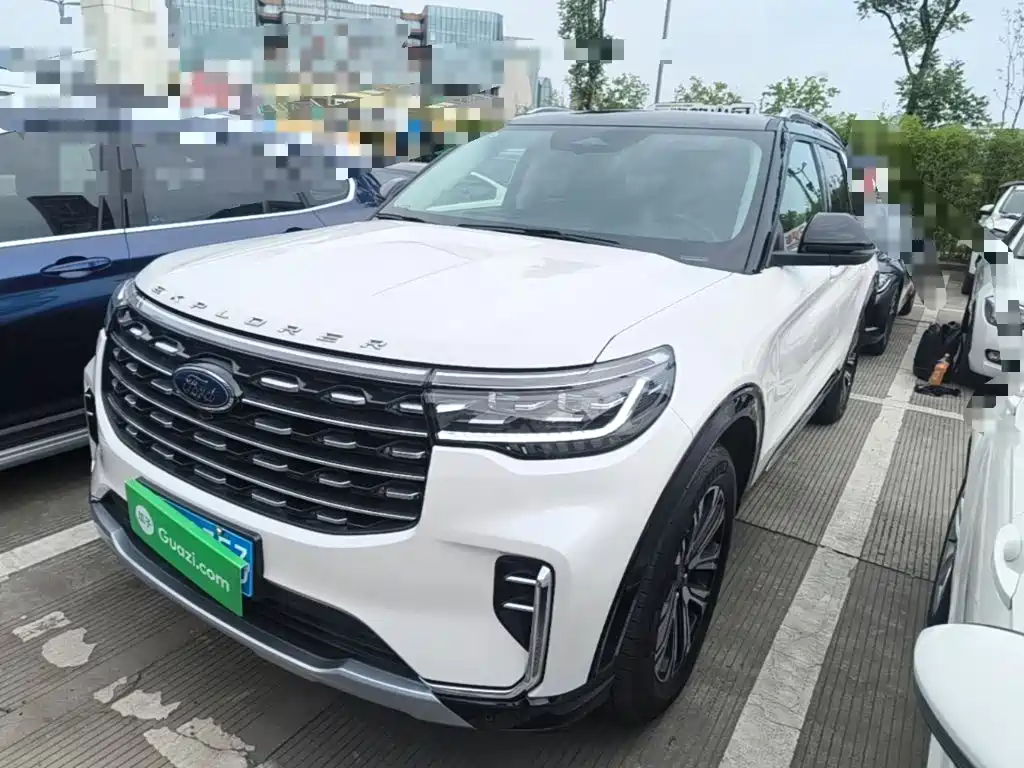 Ford Explorer 2024 2.3T EcoBoost AWD Titanium Edition 6-Seater