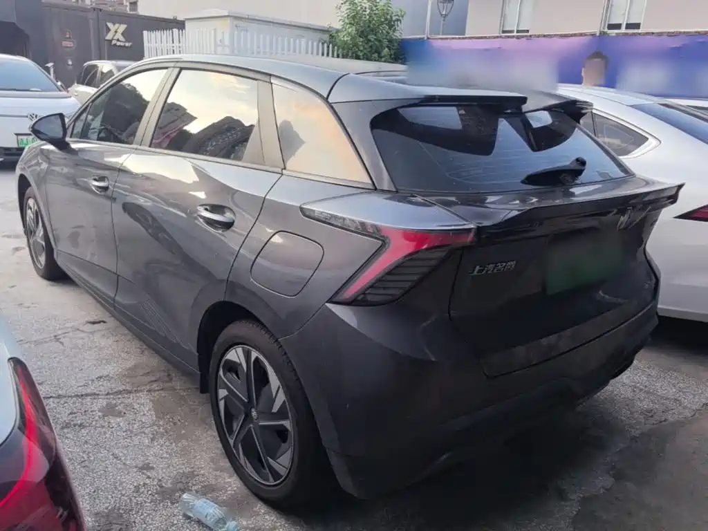 Фото 5 - MG MG4 EV