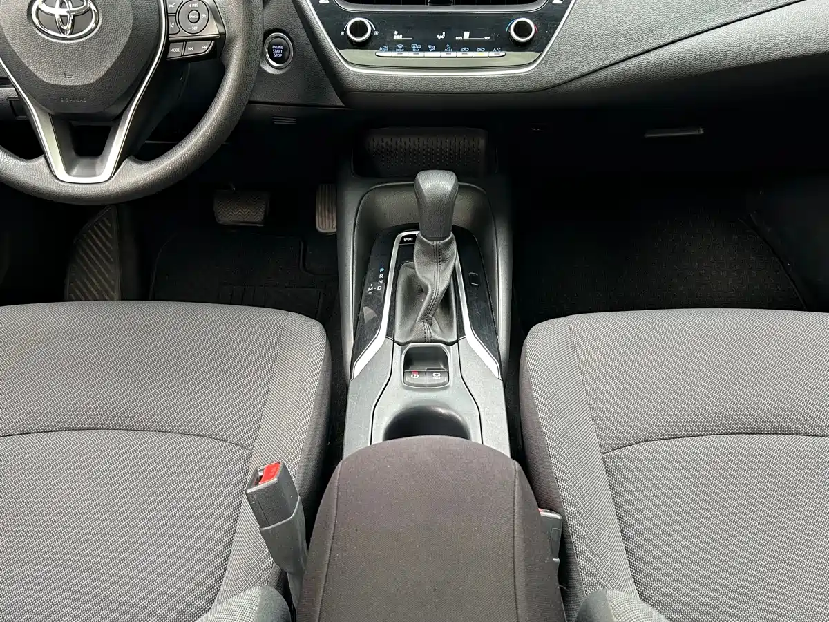 Toyota Corolla 2021 1.2T S-CVT Elite Edition фото 17