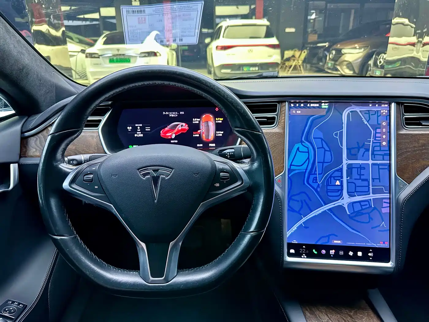 TESLA MODEL S