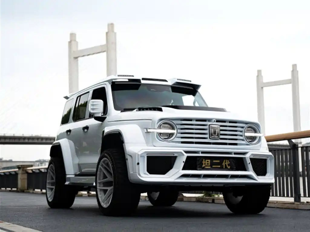 Tank 300 New Energy 2025 Hi4-T фото 2