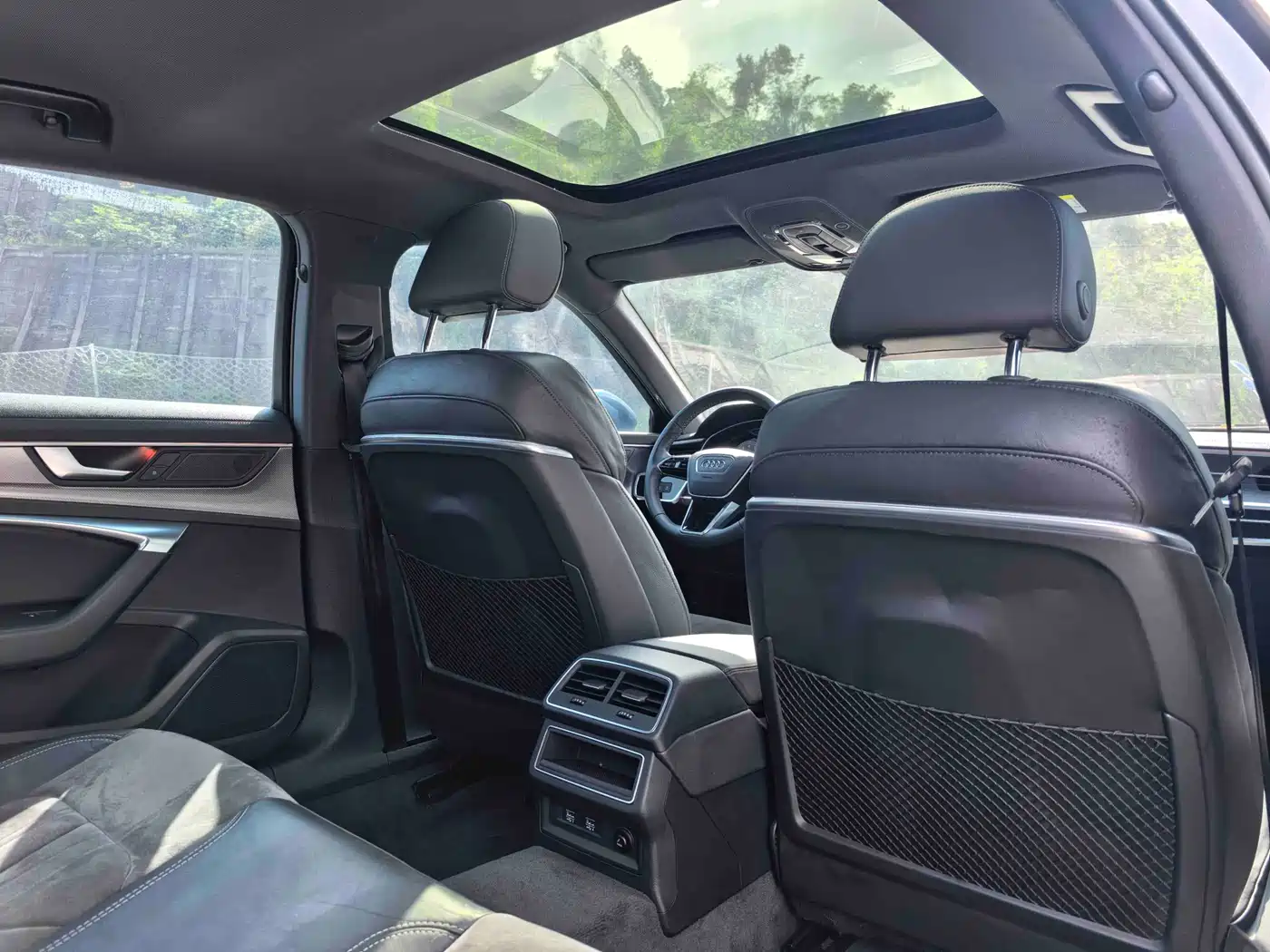 Audi A6L 2020 40 TFSI Luxury Dynamic фото 9