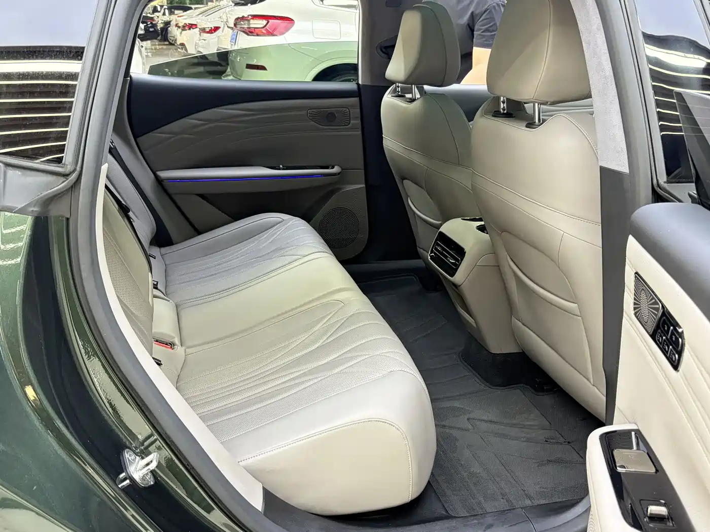 Geely Galaxy Galaxy Xingyao 8 2025 130km EM-P Starship Edition фото 25
