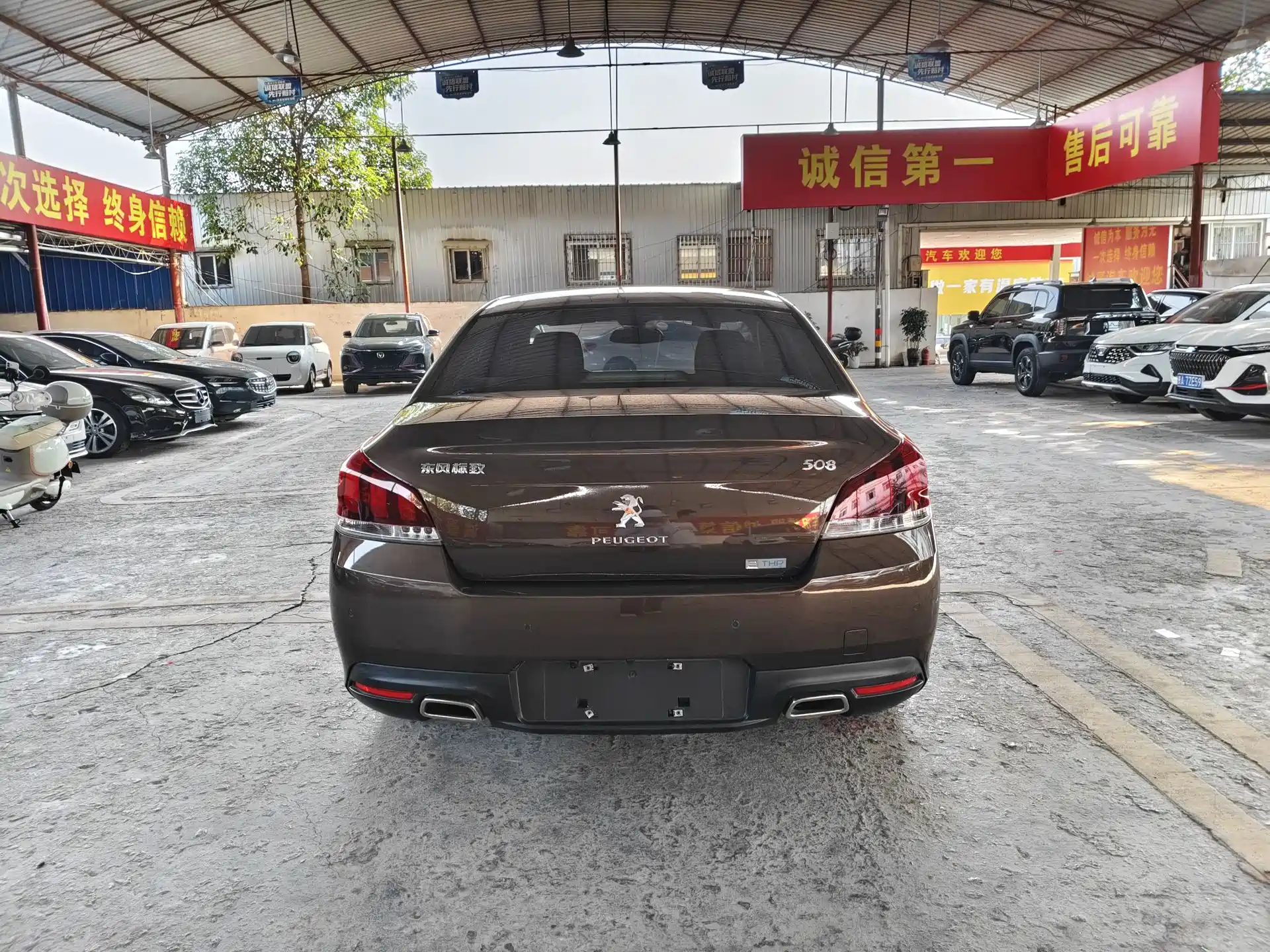 صورة 10 - Peugeot 508