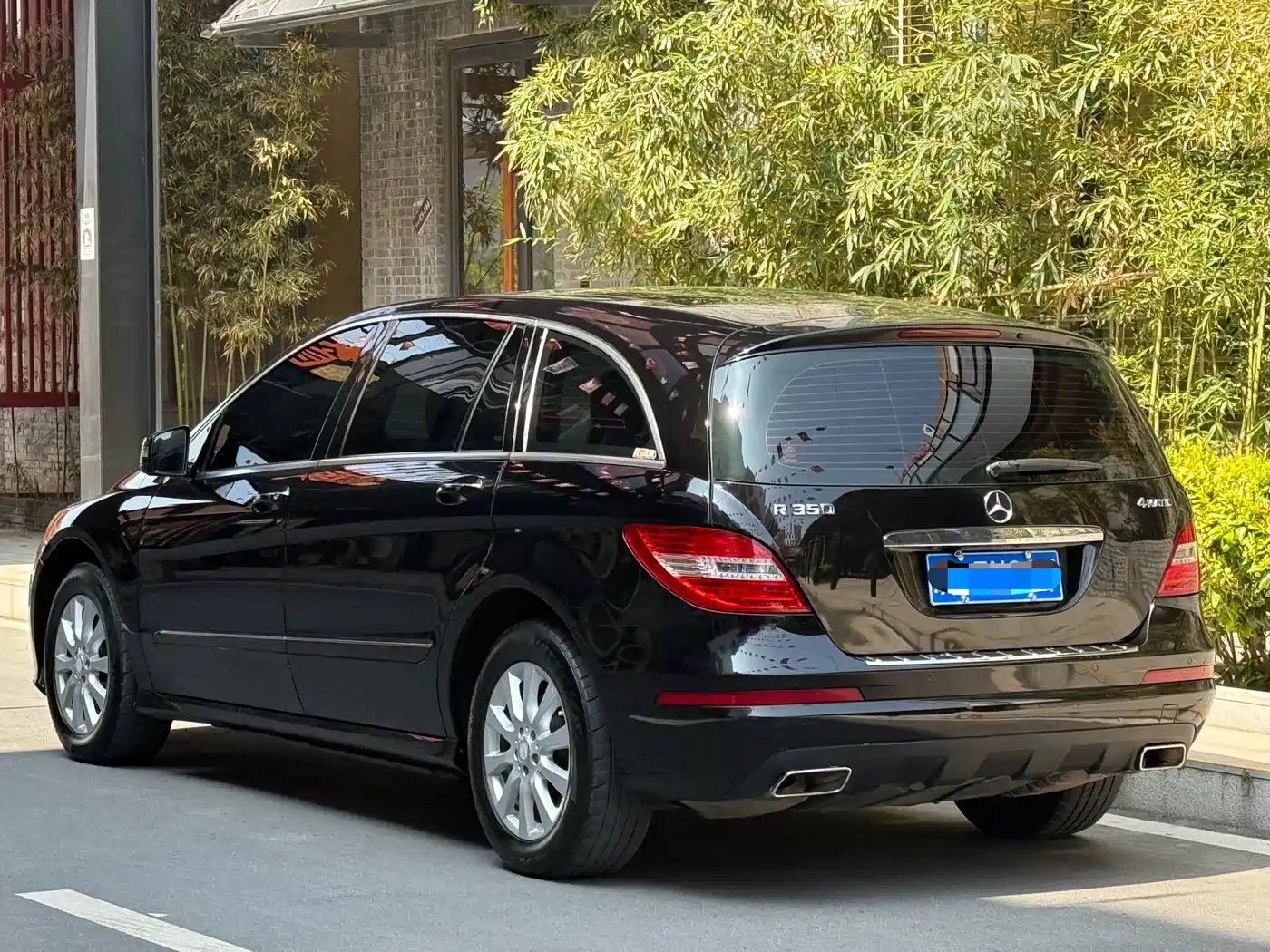 Mercedes-Benz R-Class 2011 R 350 L 4MATIC фото 9