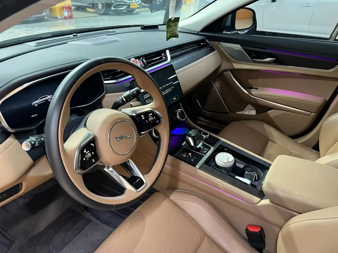 Jaguar XFL 2024 2024 2.0T P250 2WD Premium Luxury