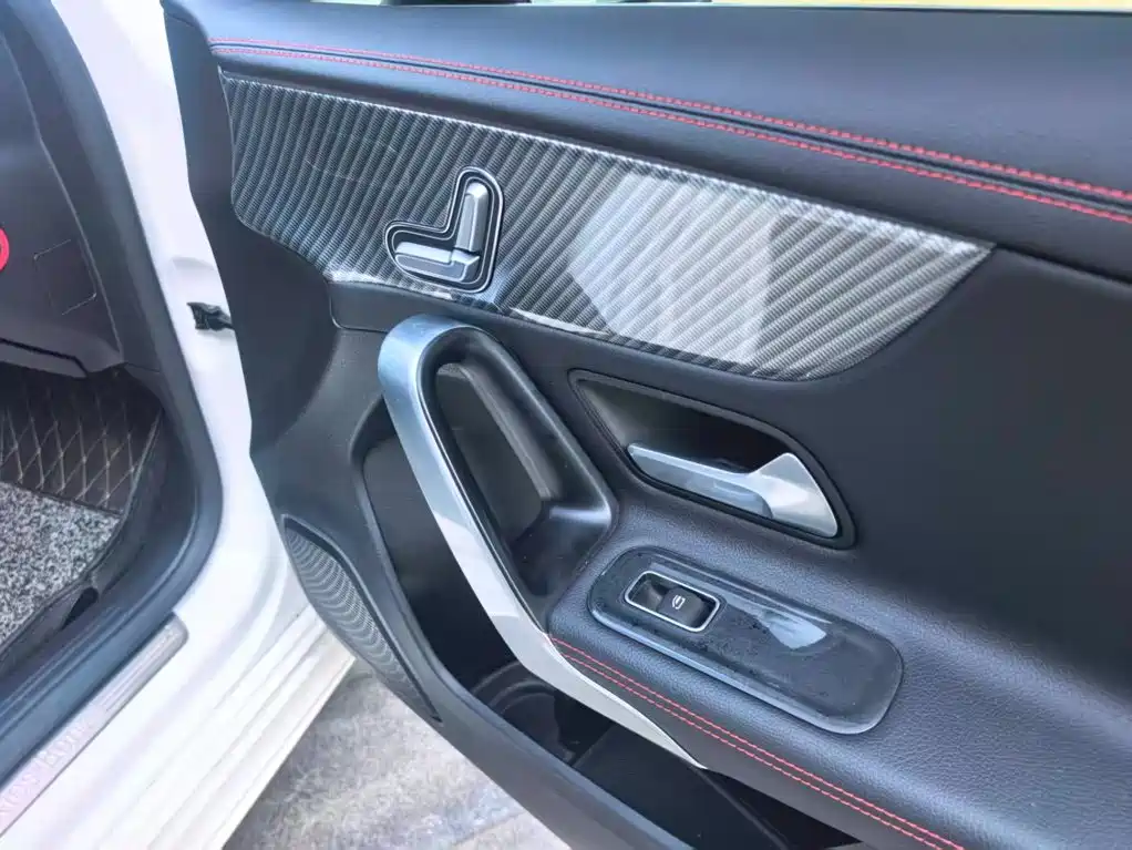 Mercedes-Benz A-Class, миниатюра 16