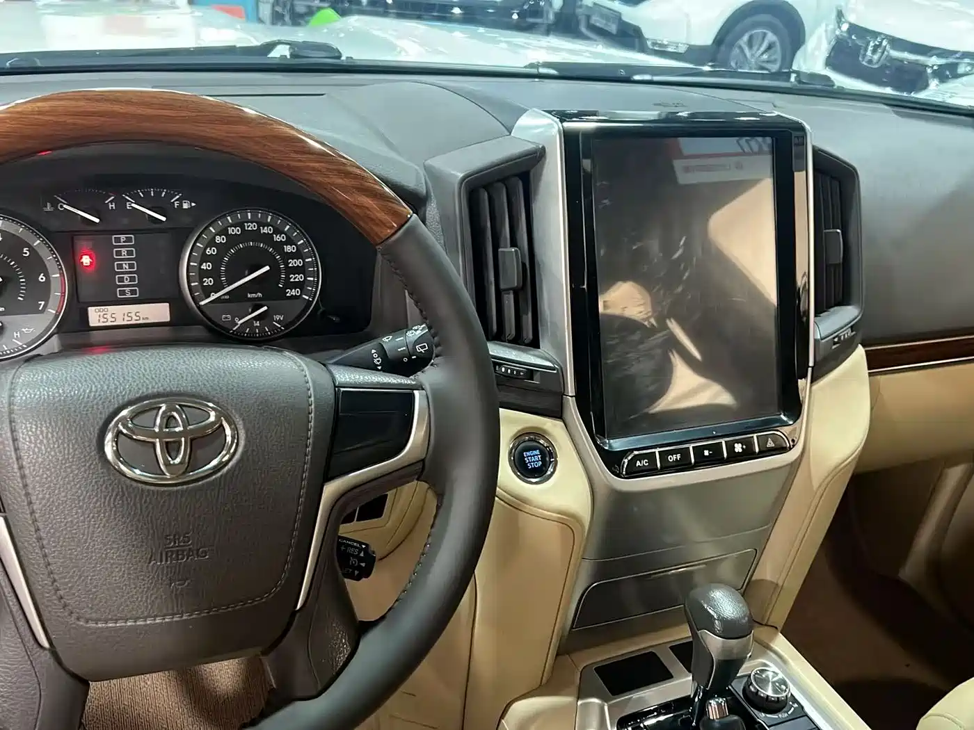 Toyota Land Cruiser (Import) фото 9