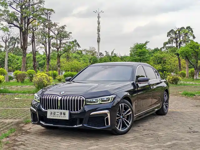 BMW 7 SERIES