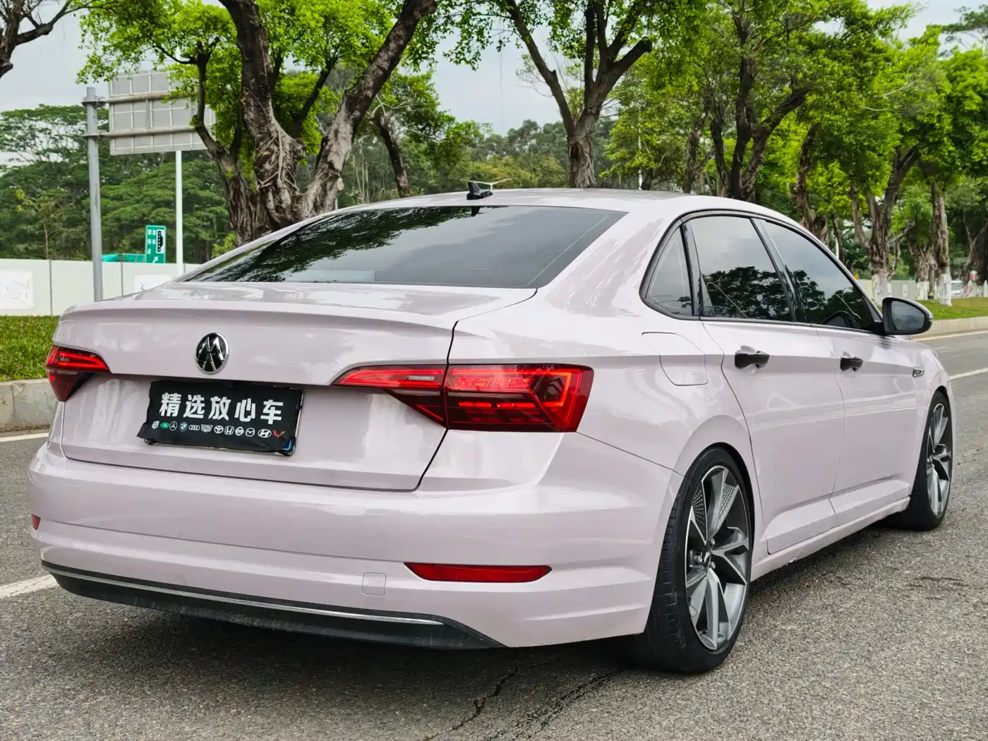 Volkswagen Sagitar 2019 280TSI DSG Comfort Edition China VI фото 4