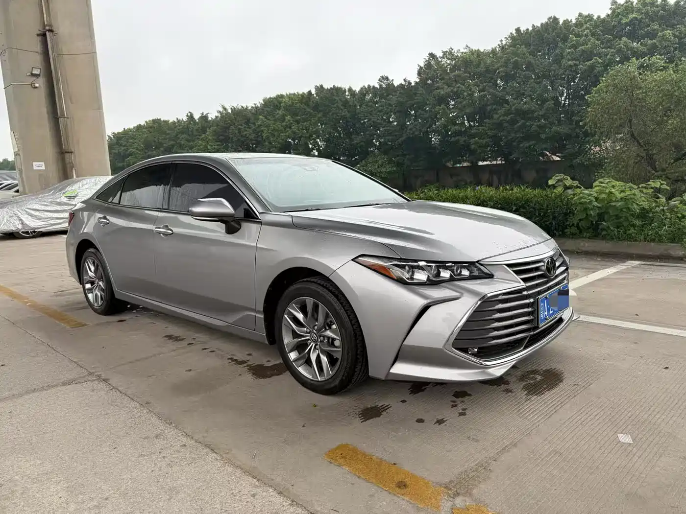 Toyota Avalon 2022 2.0L Luxury Edition фото 3