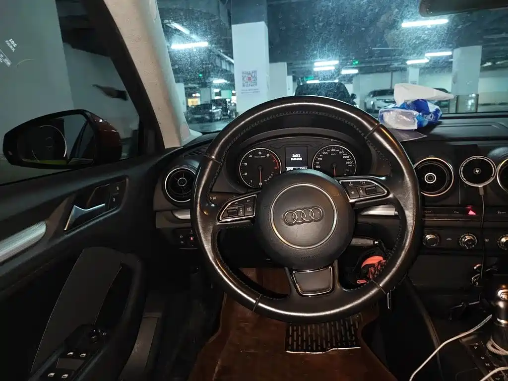Audi A3 2015 2015 Limousine 35 TFSI Millionth Anniversary Intelligent Leader Type