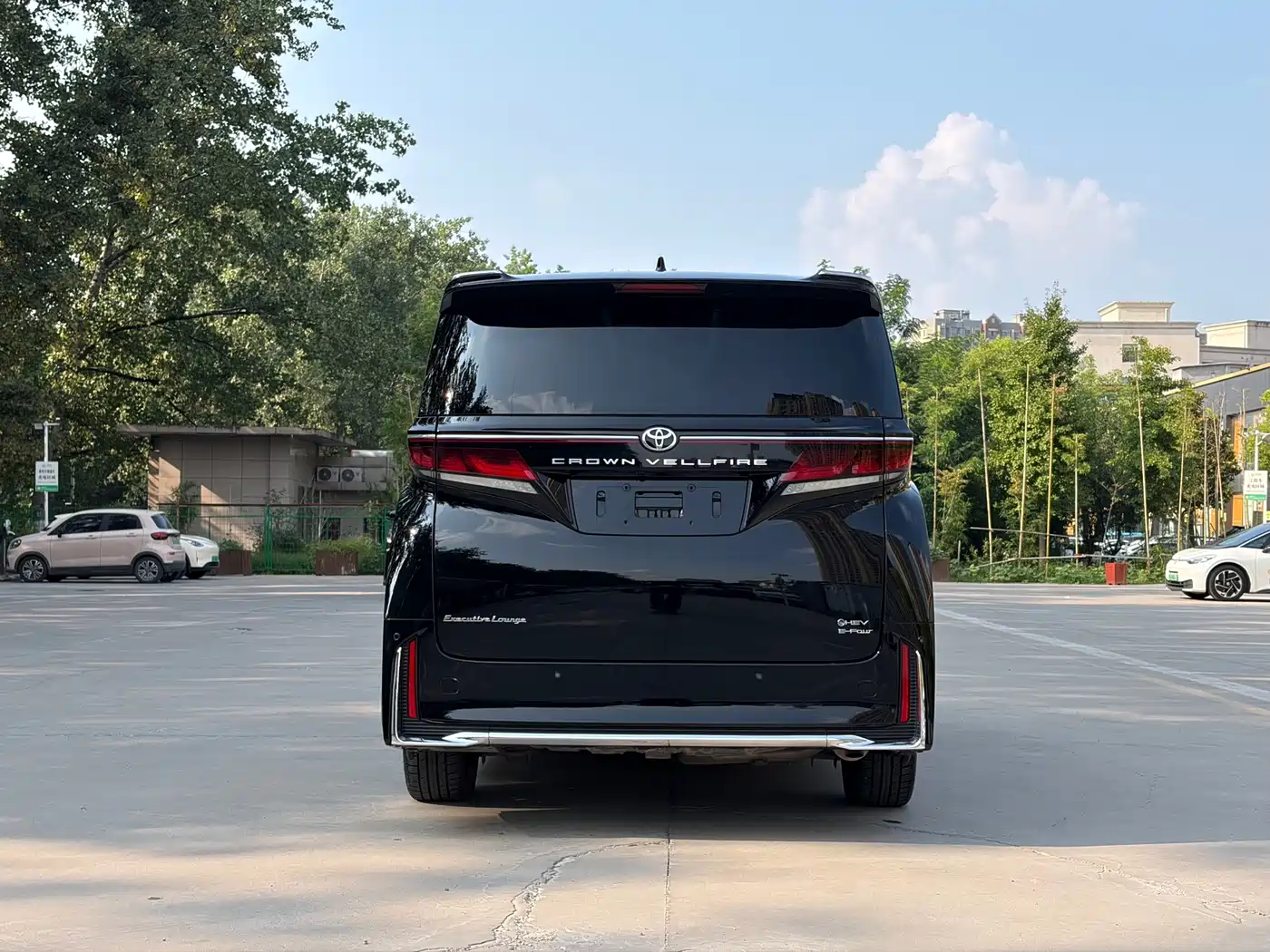 Toyota Vellfire 2025 2024 Crown Hybrid 2.5L Executive Premium Edition