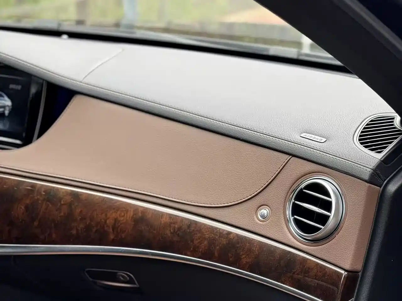 Mercedes-Benz S-Class 2016 S 320 L Luxury фото 22