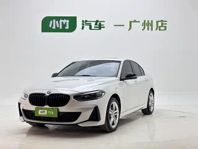 BMW 1 120i, M Спорт, чёрный пакет