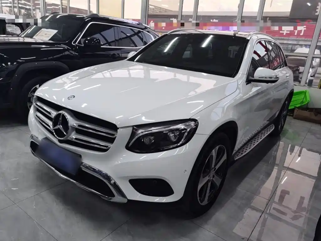 Mercedes-Benz GLC 2016 GLC 300 4MATIC Dynamic фото 2
