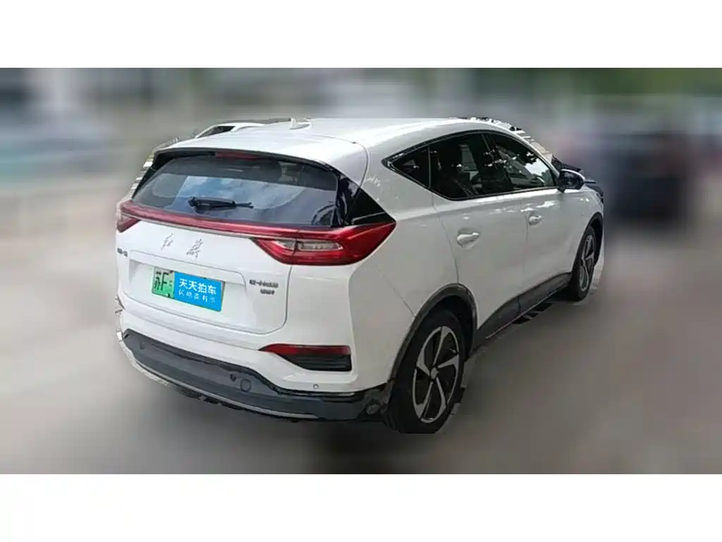 Hongqi E-HS3 2020 2019 Smart Connection Flag Joy FWD Version