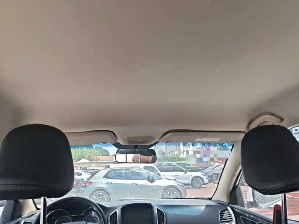 Baojun 560 2017 2016 1.8L iAMT Elite