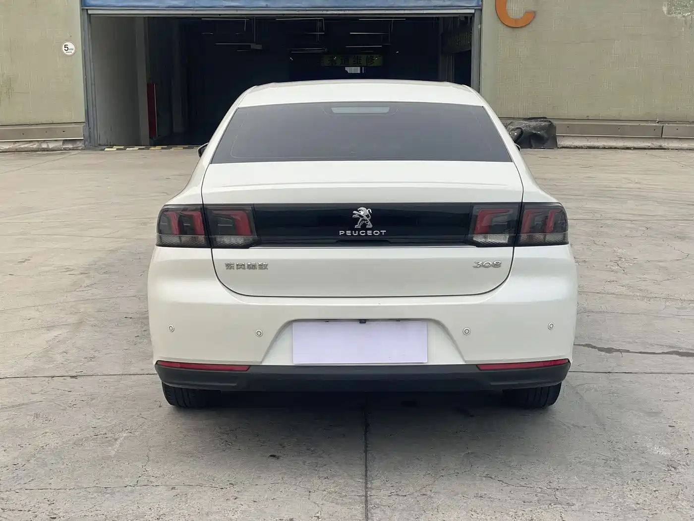 Peugeot 308 2018 2018 1.6L Manual Fashion Edition