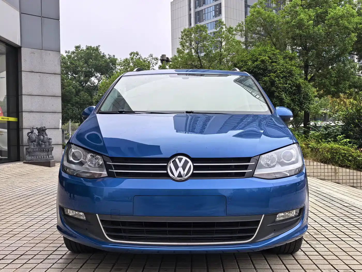 Volkswagen Sharan 2017 2016 380TSI Comfort 7-seater