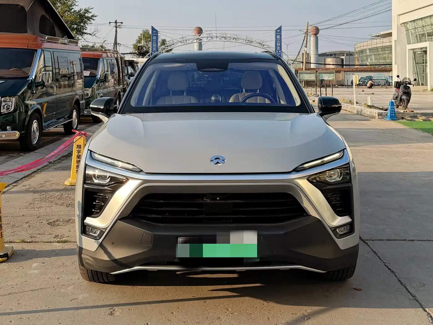 NIO ES8 2018 2018 Founder Edition
