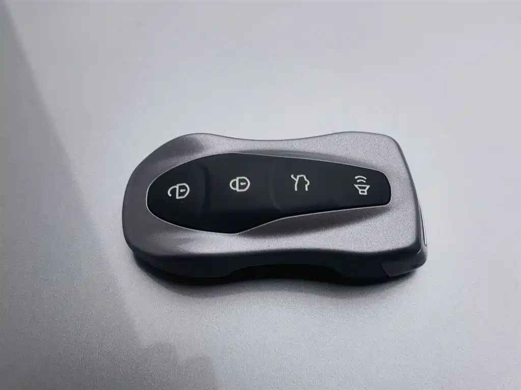 GEELY AUTOMOBILE BOYUE