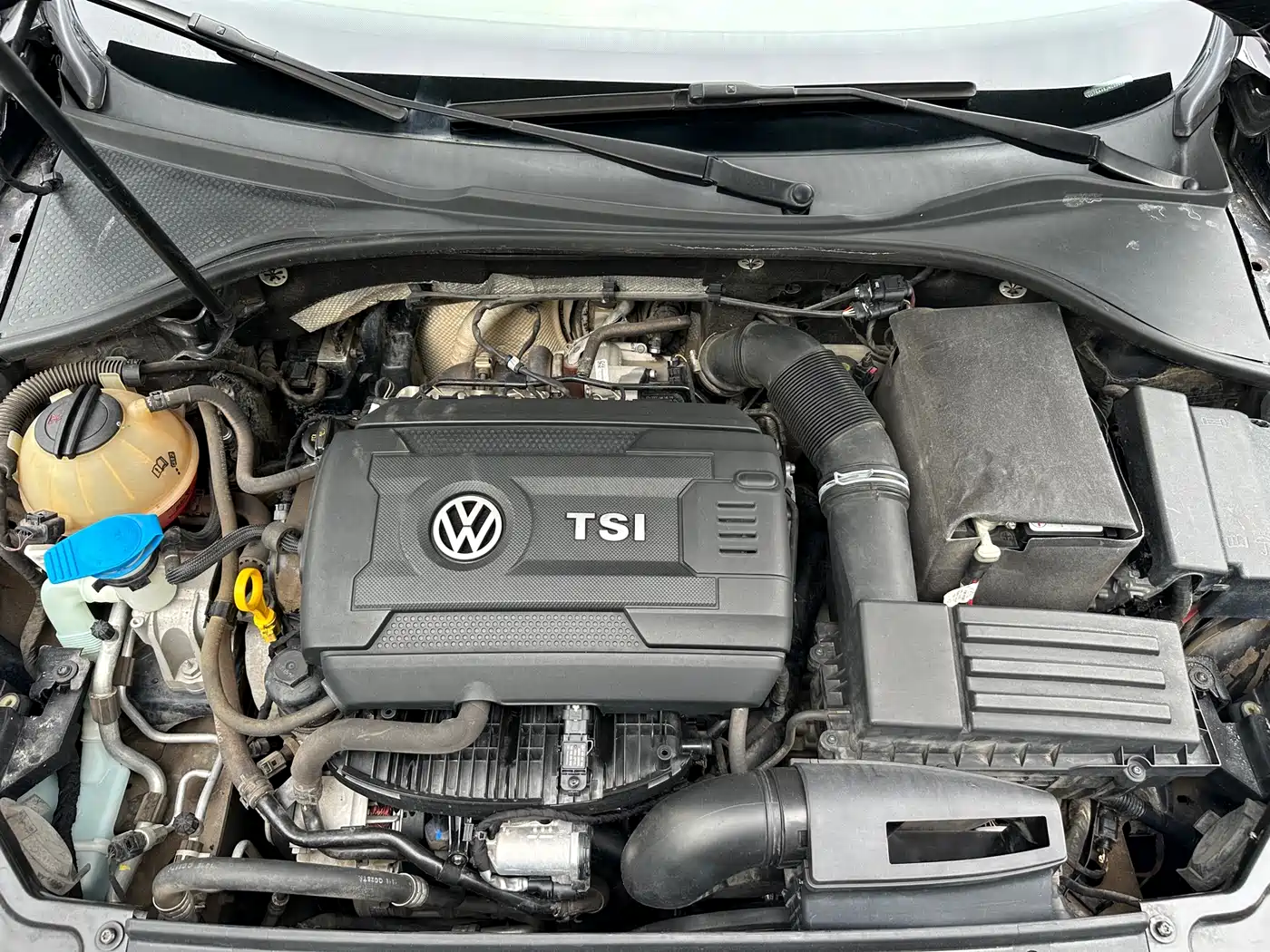 Volkswagen Passat 2017 330TSI DSG Prestige фото 19
