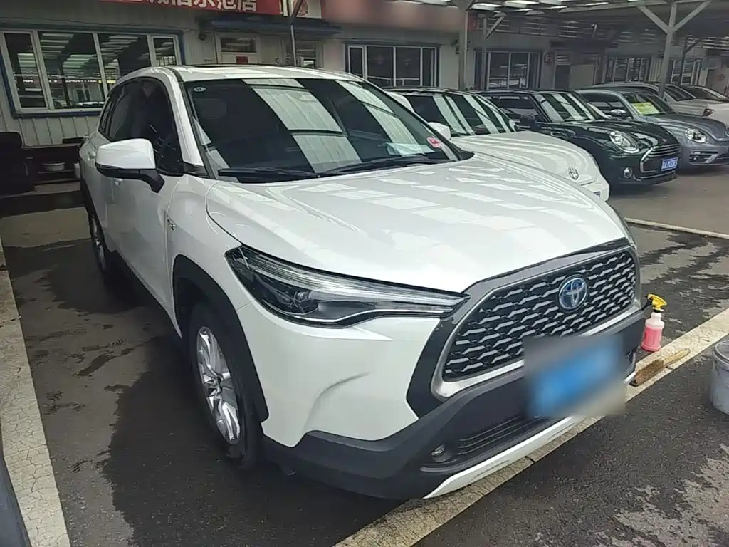 Фото 4 - Toyota Corolla Cross