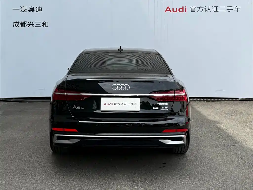 Audi A6L 2024 55 TFSI quattro Exclusive Dynamic фото 5