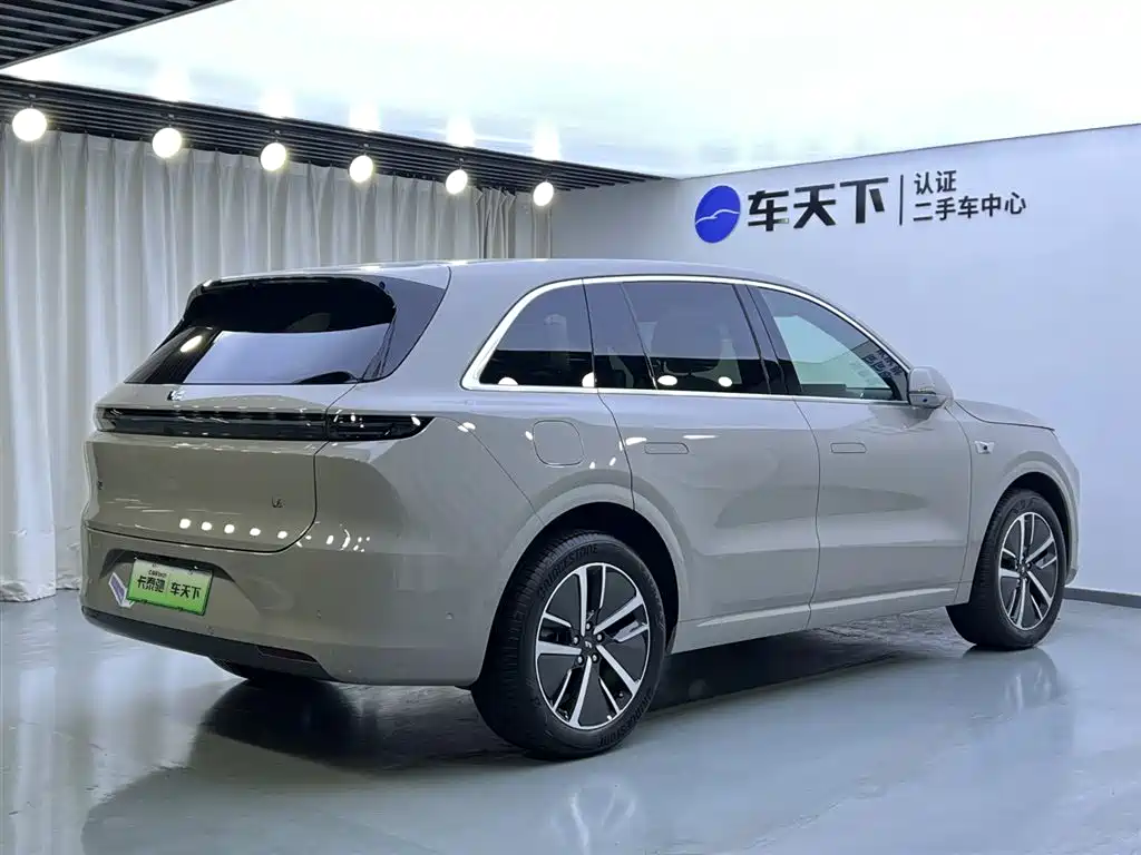 Li Auto IDEAL L6