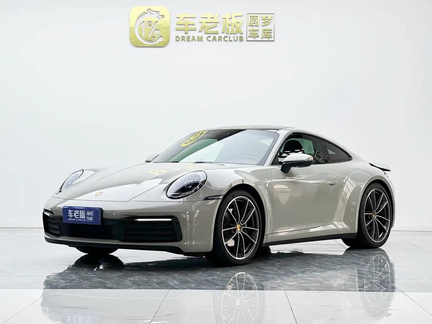 Porsche 911 2023 Carrera 3.0T