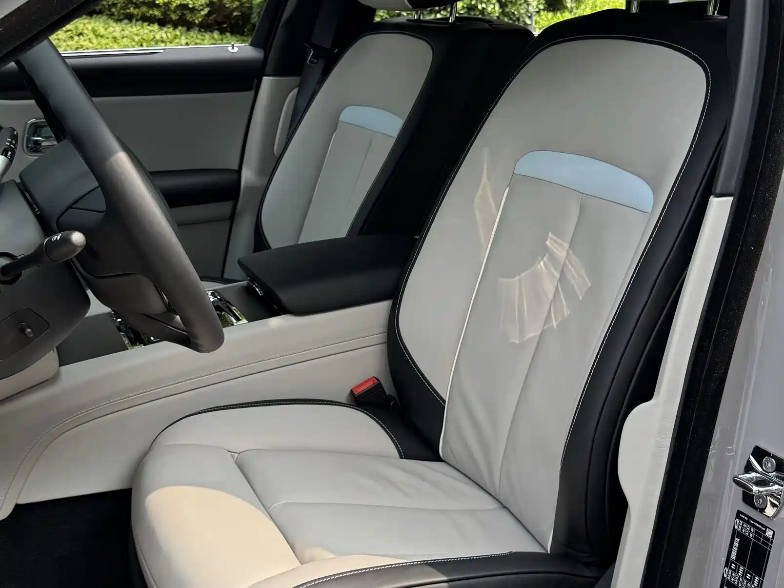 Фото 16 - Rolls-Royce Ghost