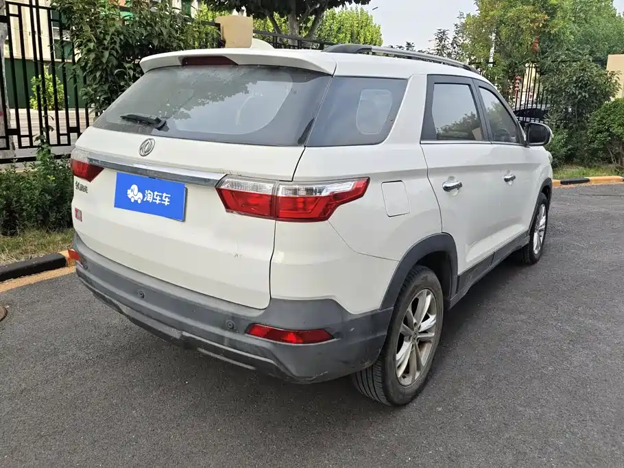 Dongfeng Fengguang Fengguang S560 2019 2018 1.8L Manual Urban 5-seater