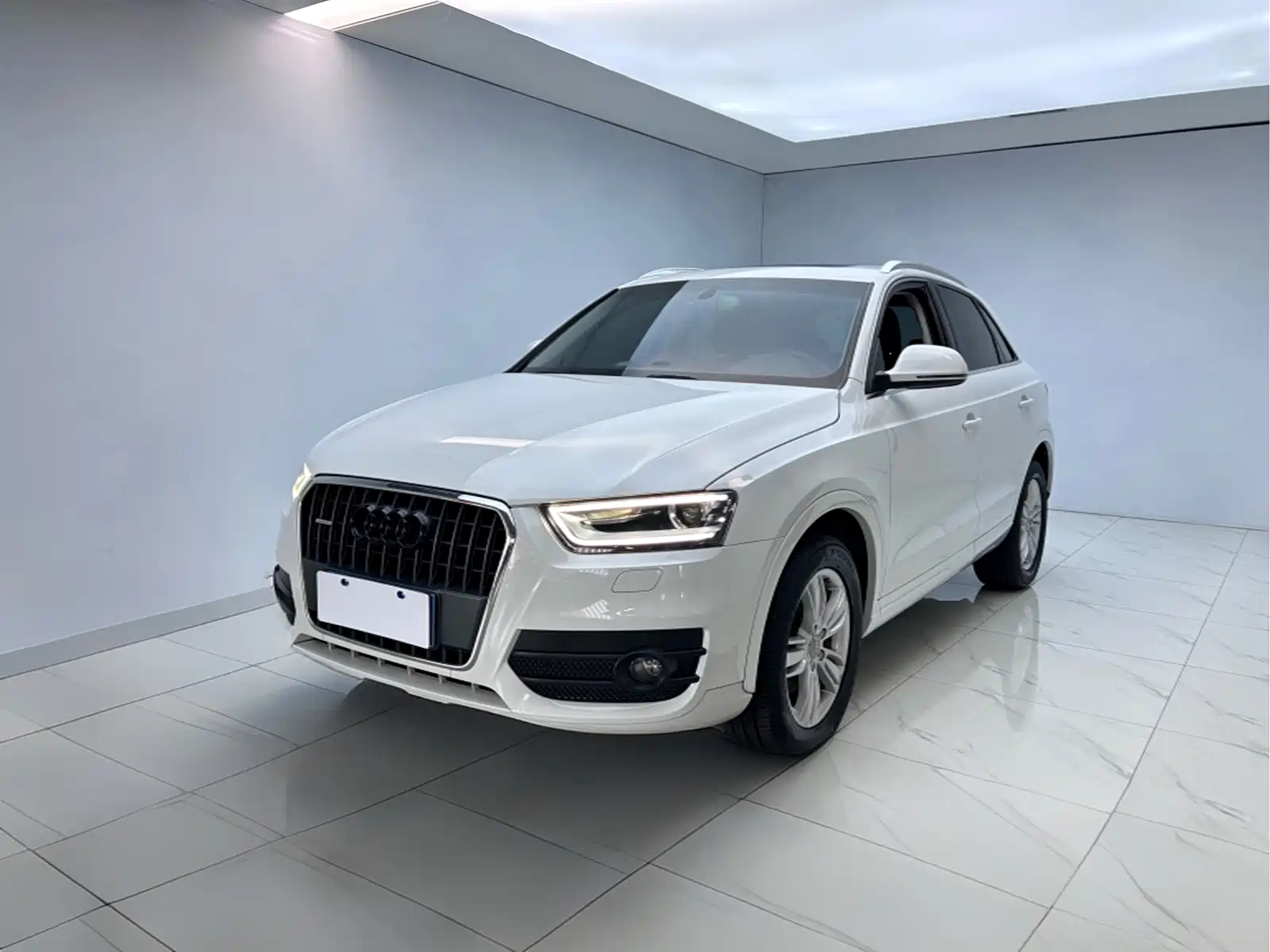 Фото 1 - Audi Q3