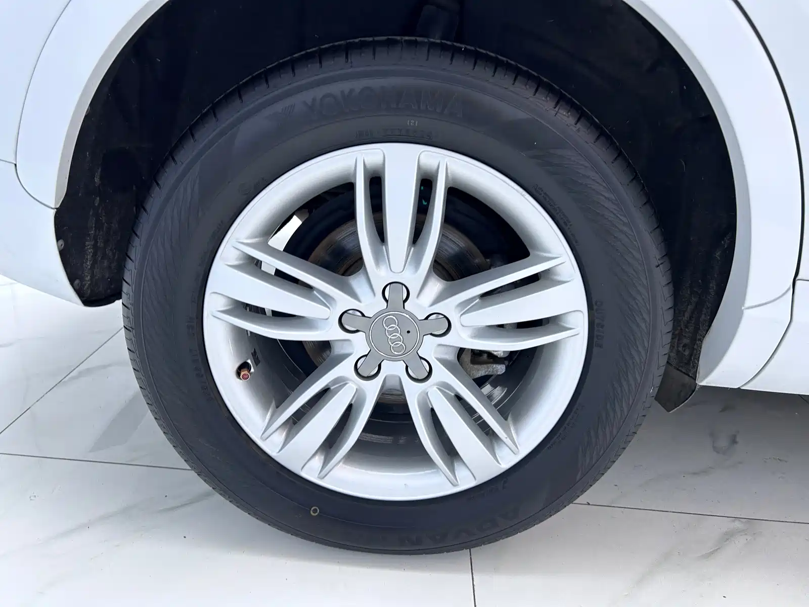 Фото 24 - Audi Q3
