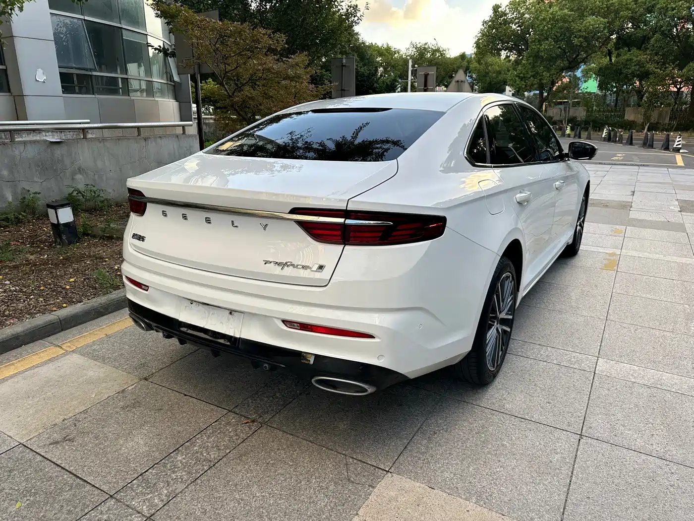 Фото 11 - Geely Preface