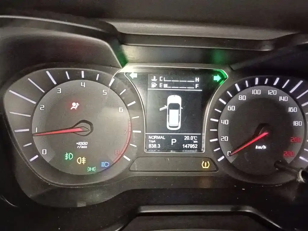 GAC Trumpchi Trumpchi GS4 2016 235T G-DCT Elite Edition фото 8