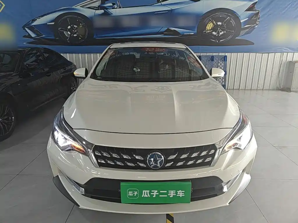 Venucia D60 2018 2018 1.6L CVT Smart Elite Edition
