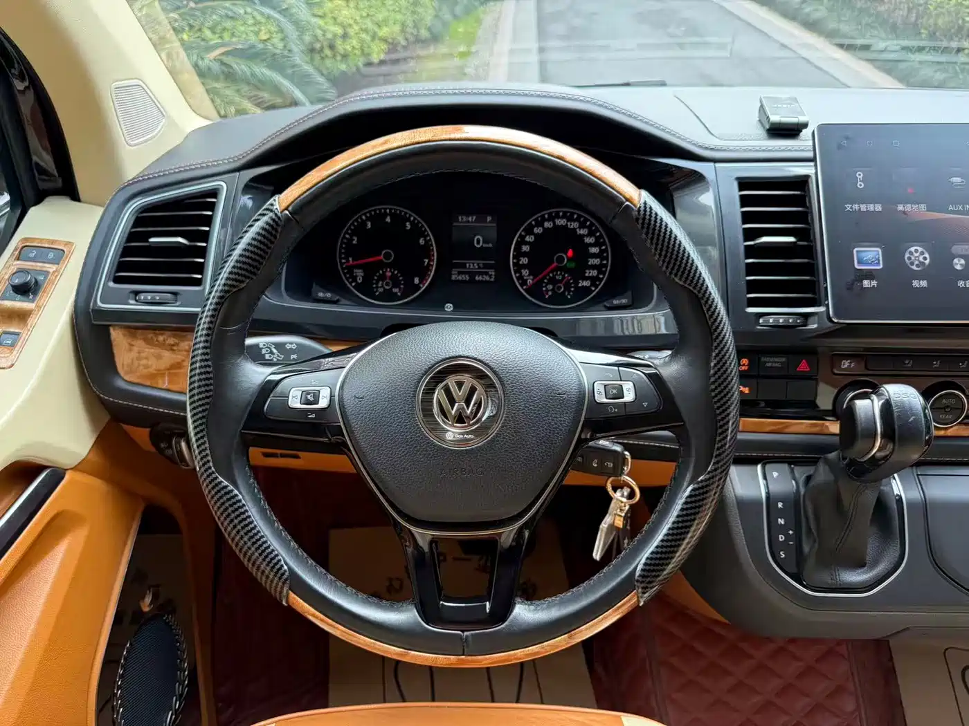 Volkswagen Caravelle 2019 2018 2.0TSI 4WD Comfort Edition 7-Seater
