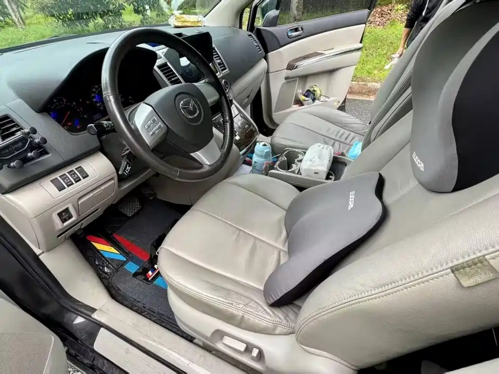 Mazda 8 2013 2013 2.5L Supreme Edition
