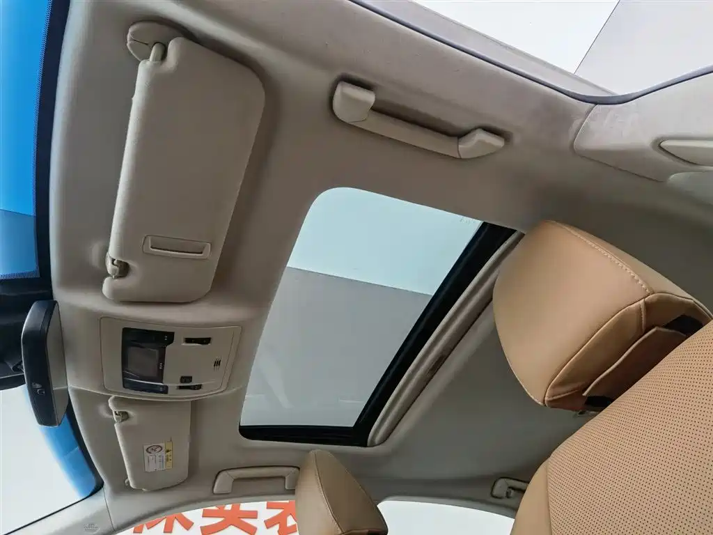 Lexus ES 2015 300h Comfort Edition фото 14